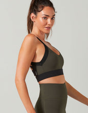 Lilybod Hillary-XR Sports Bra Tarmac, Smoke Black & White. Side image.