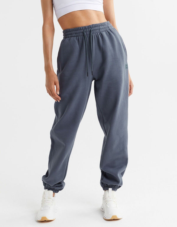 Lilybod Kora Fleece Sweatpants Blue Indigo. Front image.
