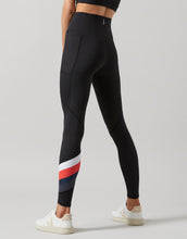 Lilybod Brooklyn-XR Leggings Smoke Black. Back Image.