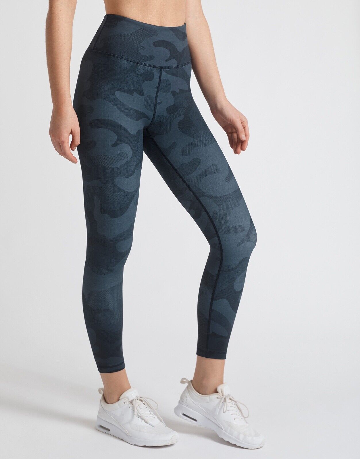 Lilybod Whitley Legging Blue Night Camo. Side image.