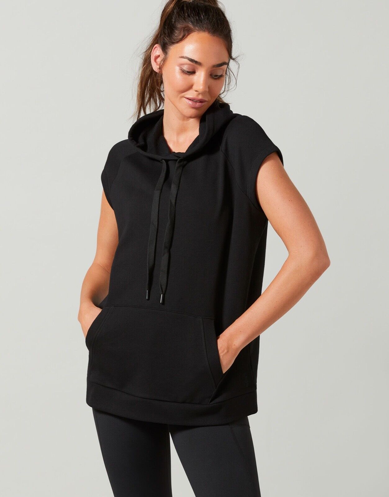 Lilybod Bailey Sleeveless Sweater Black. Front Side Image.