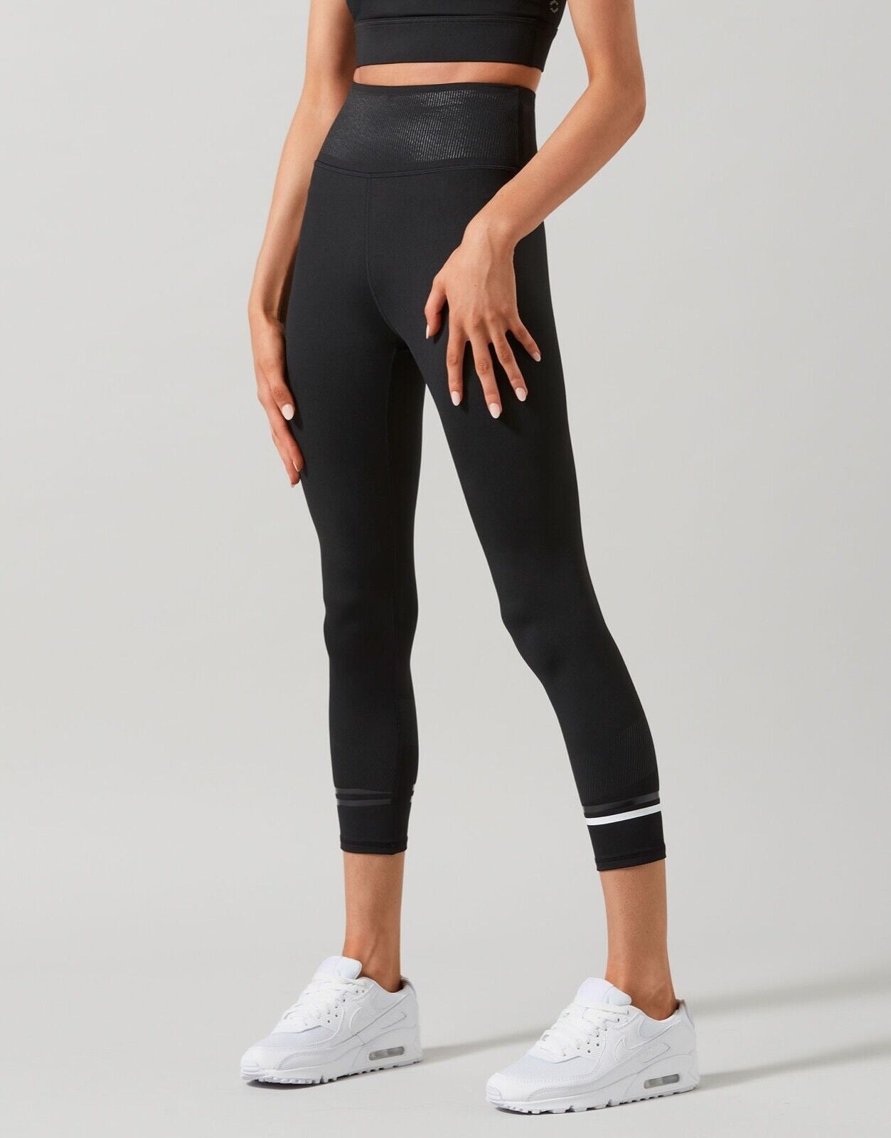 Lilybod Tinsley-XR Leggings Smoke Black. Side image.