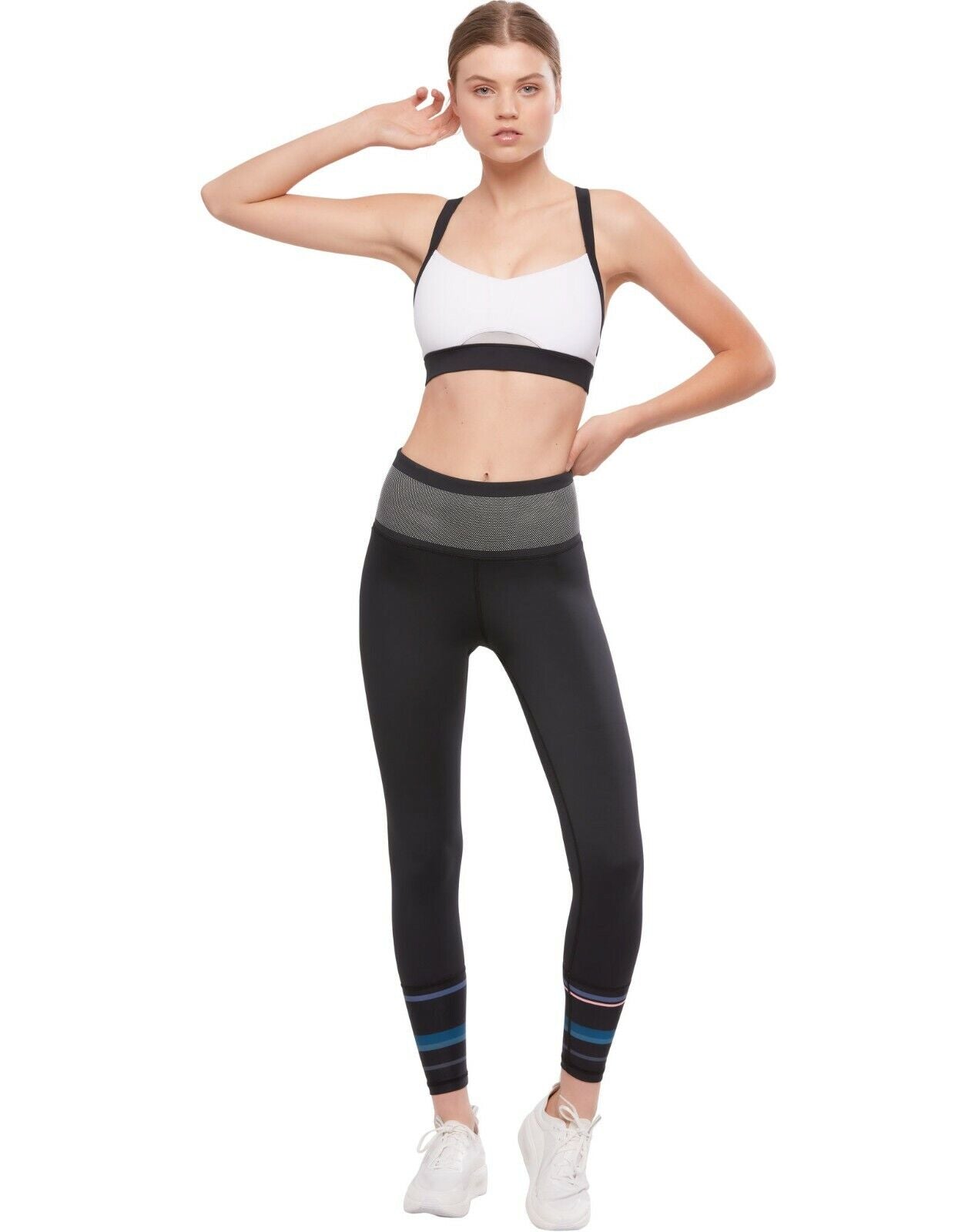 Lilybod Skyler Leggings Black. Full body image.