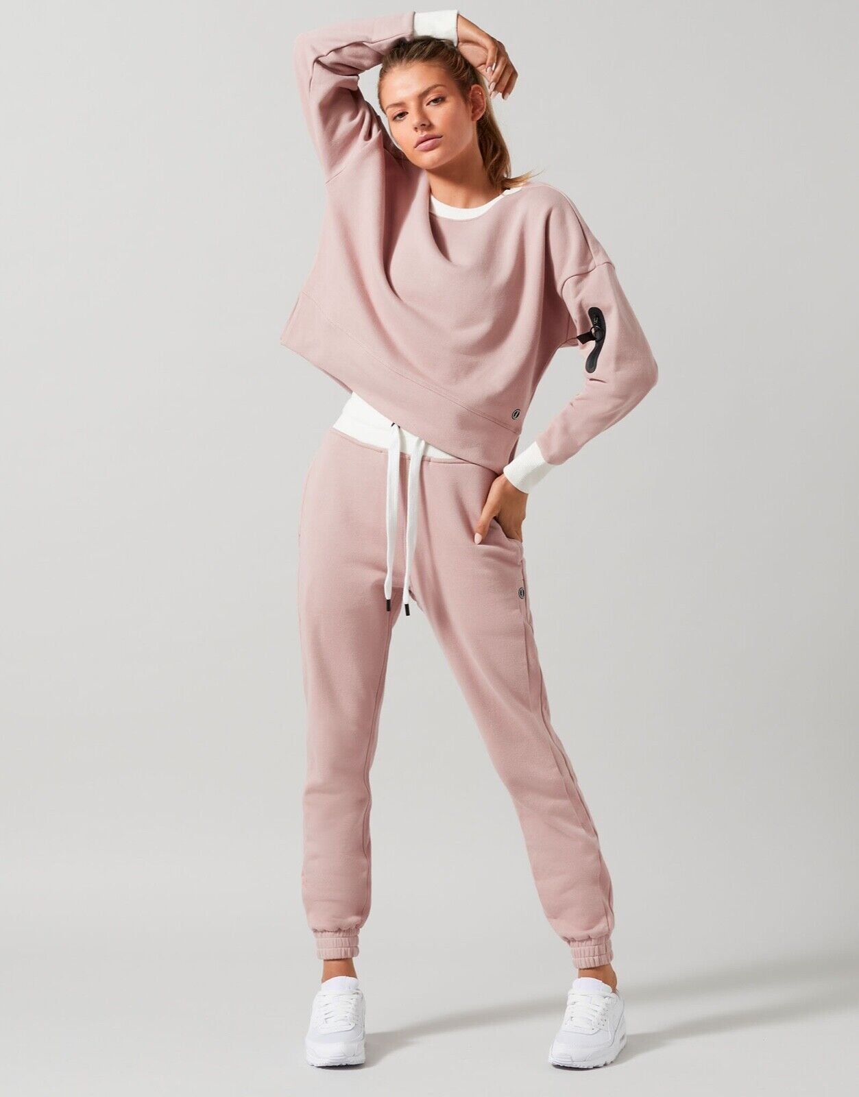 Lilybod Elina Relaxed Fit Sweatpants Cameo Rose. Full body image.