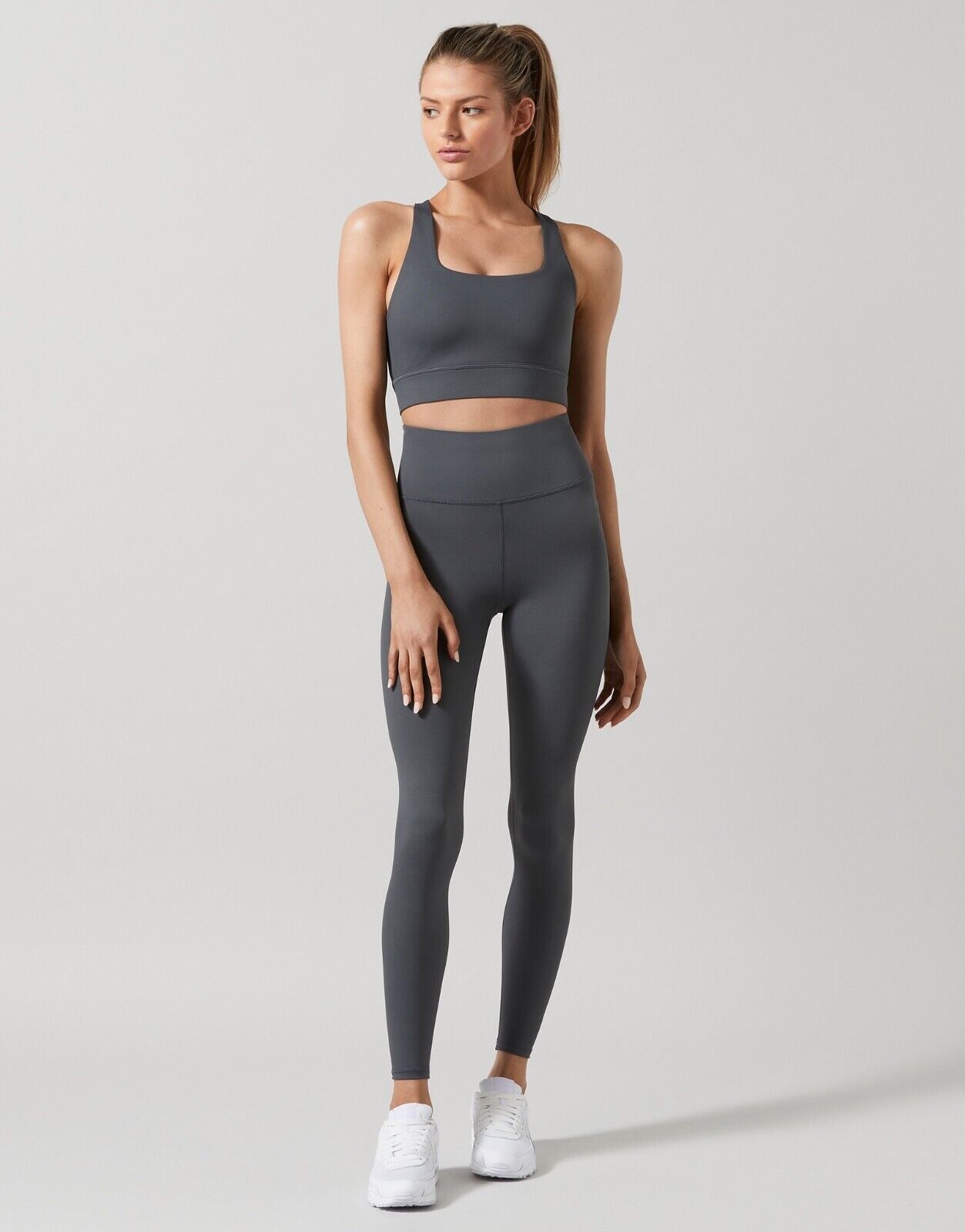 Lilybod Astrid Leggings Urban Chic. Full Body Image.