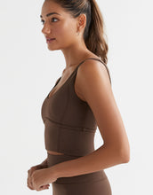 Lilybod Ava Long Sports Bra Oak - Sale item