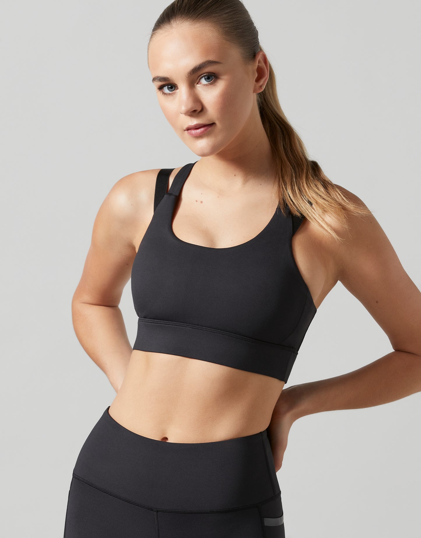 Lilybod Saxon Sports Bra Smoke Black